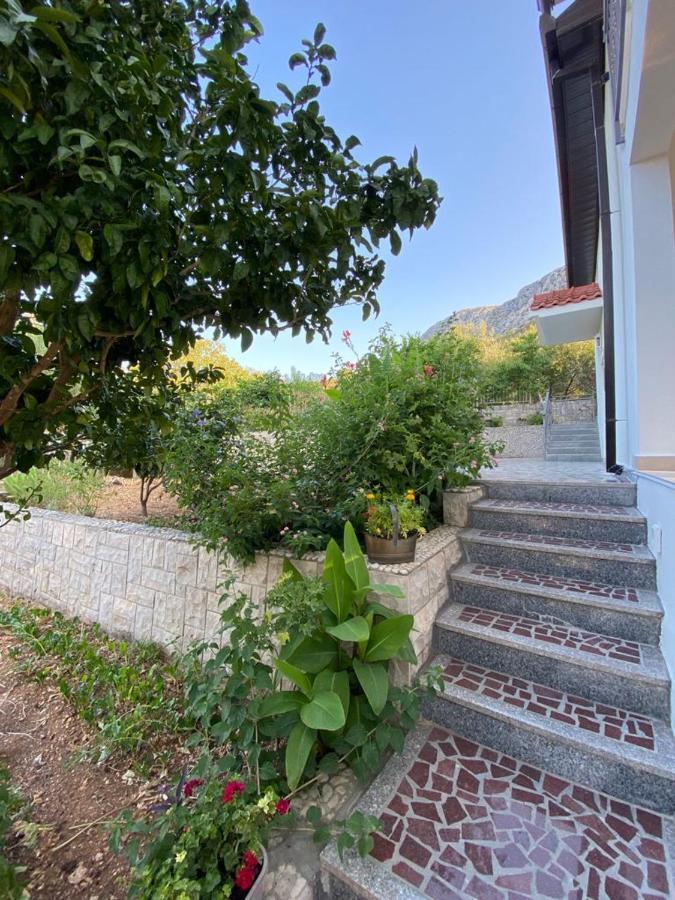 Tole Villa Podaca Exterior photo
